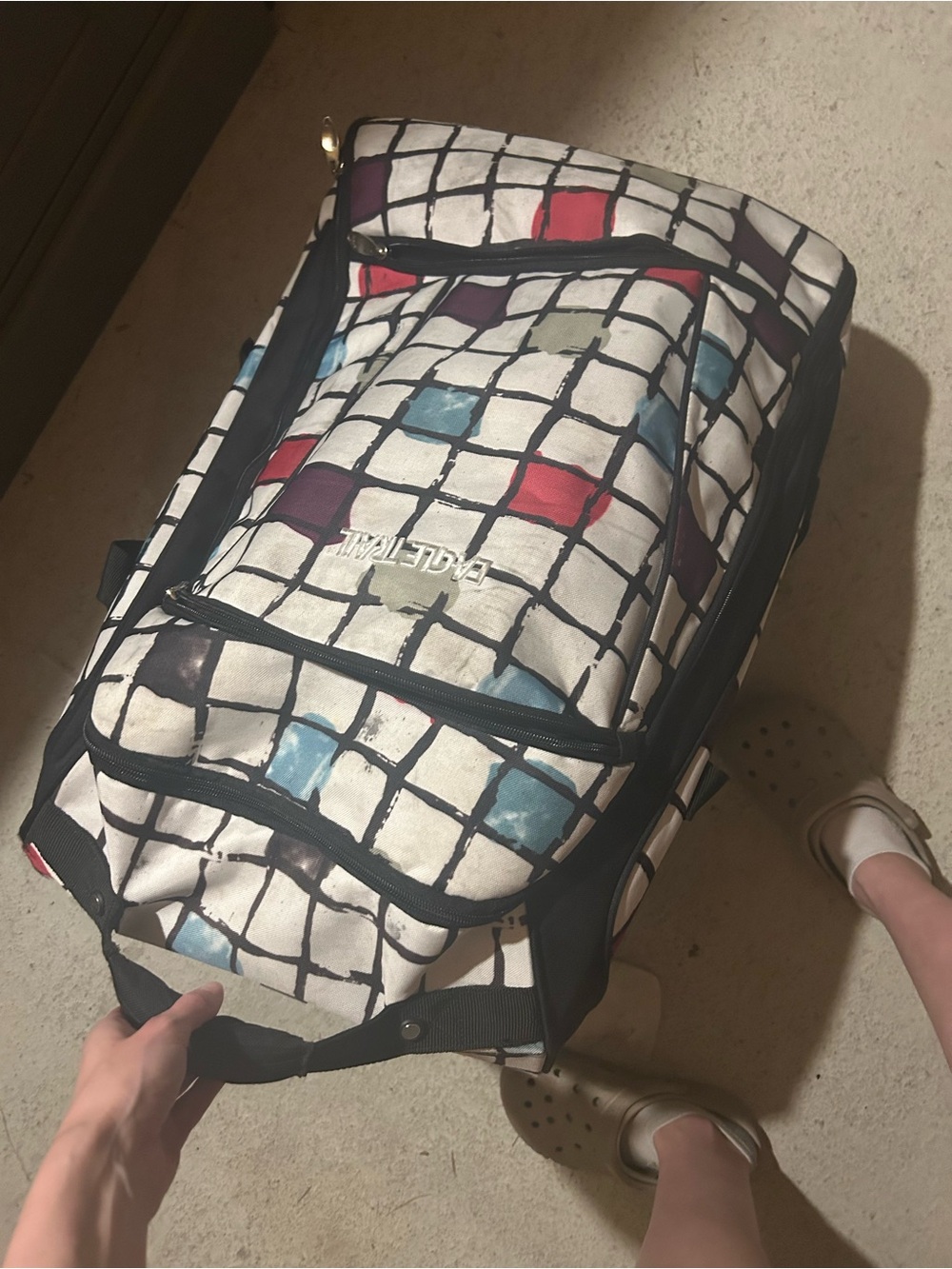 Eagle Creek White Grid Travel Duffle with Color Blocks ** BEST OFFER - Picture 1 of 6